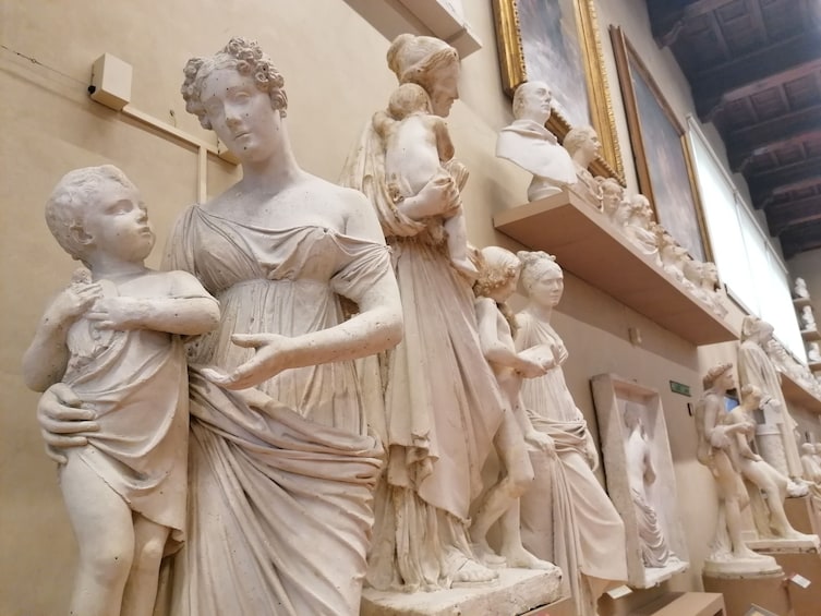 Skip-The-Line: Accademia & Uffizi Tour With Audio-Guide