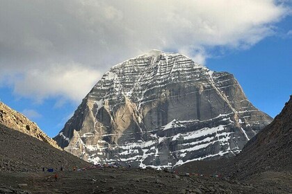 10 Days Mount Kailash and Lake Mansarovar Tour