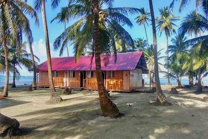 3-Day San Blas Islands Tour – Shared Cabin + Meals + Boat Tour
