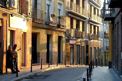 Lavapiés: The most multicultural neighbourhood of Madrid, Private Walking T...