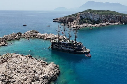 Medusa 3 Islands Boat Tour from Kemer Foam Party and Free Lunch
