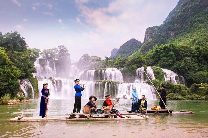 Ba Be Lake Adventure 2D1N Boat and Motorbike Tour from Cao Bằng