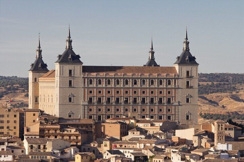 Toledo Private Walking Tour with Professional Local Guide