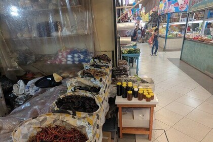 Learn the history and contents of the main market