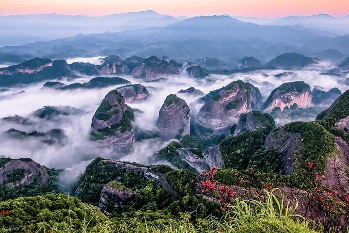 1-Day Guilin Danxia Landscape Tour Bajiaozhai Geopark