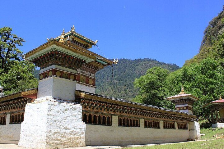 Bhutan 1 Day Hike to Phajoding Monastery
