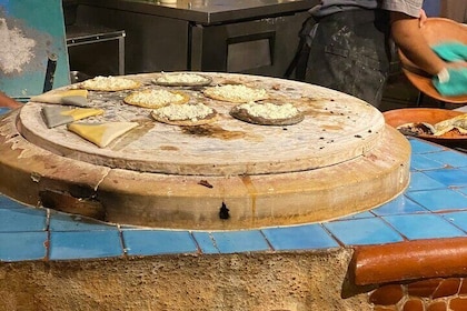 Flavors and Traditions, Walking Foodie Tour (All Inclusive)