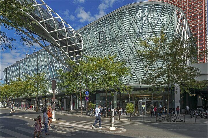 Quai Branly Museum and Shopping at Beaugrenelle Paris