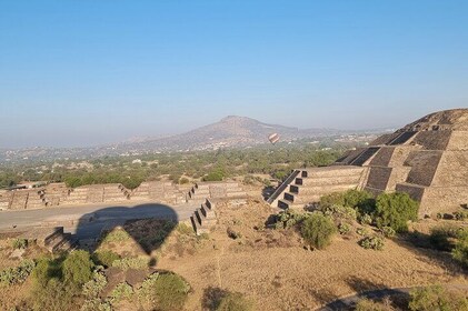 Tour to Teotihuacan the city of the gods
