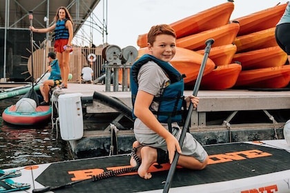 Guided Single Kayak Tour of Hidden Coves at Canyon Lake