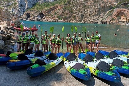 EN Kayak TOUR POR Calas DE la Granadella and EN calo