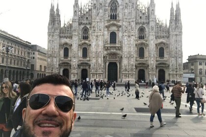 Guided Tour of Milan Architectural