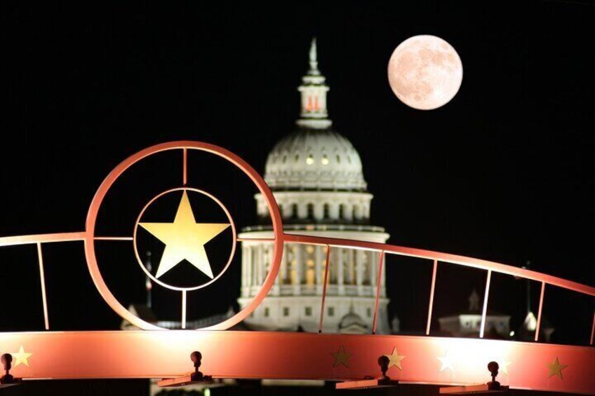 Austin Haunted Pub Crawl Walking Tour