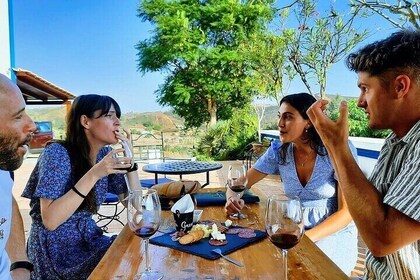 Food & Wine – Explore Authentic Local Flavours (New)
