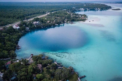 Bacalar Full-Day Tour with Pontoon Boat Ride with Meals