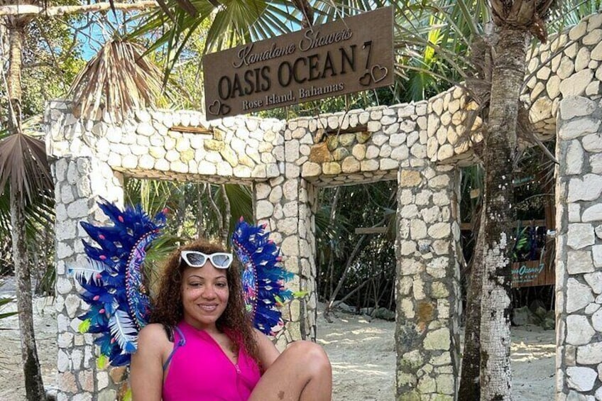 Afternoon - Snorkeling and All-Inclusive Beachclub Experience
