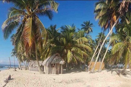 San Blas Shared Cabin – 2D/1N Isla Aroma Stay + Island Hopping