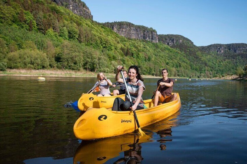 Do you have like nature and sport? Canoeing with us is the best choice for you