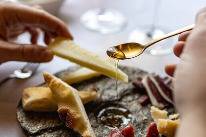 Perfect contrasts: where sweet meets savory