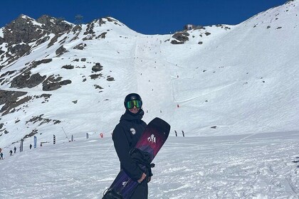 Full Day Private Snowboarding Lesson in Verbier