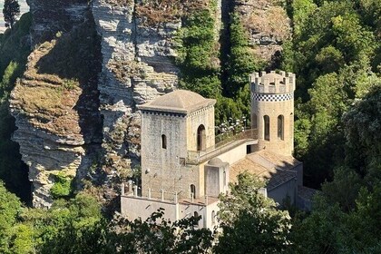 Walking Tour to the Ancient City of Love Erice