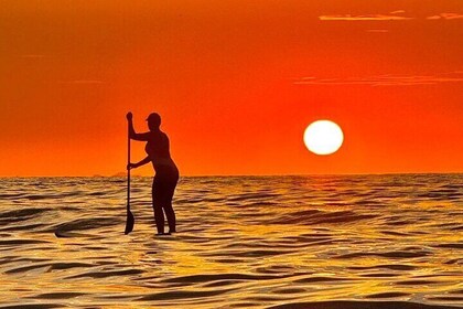 SUP at sunrise in Copacabana, live the river DE a new way