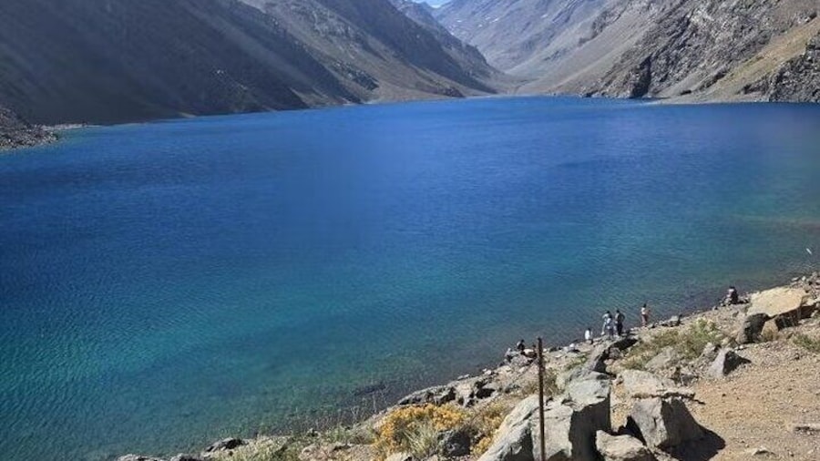 Excursion to the Inca Lagoon and Sanchez de Loria Vineyard