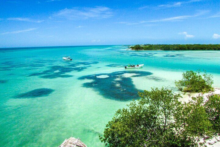Holbox Island Tour with Pasion Island and Punta Mosquito