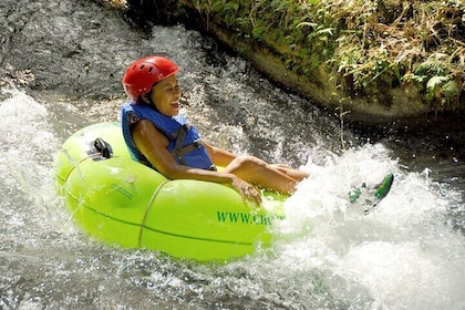 ATV, Zipline, River Tubing und Island Gully Falls