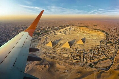 Cairo by Plane Pyramids and Museum Day Trip – Sharm El Sheikh