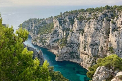 Ultimate French Riviera Explorer from Marseille 14 Hours