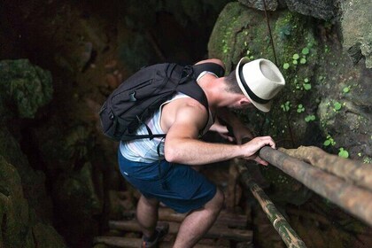 Vang Vieng Guided Day Trip
