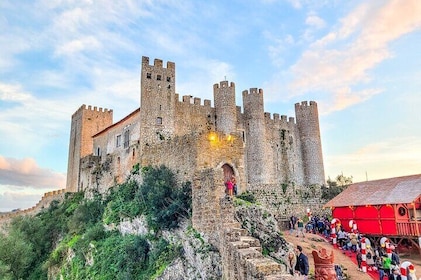 Private Tour of Fátima-Nazaré-Óbidos with Local Guide