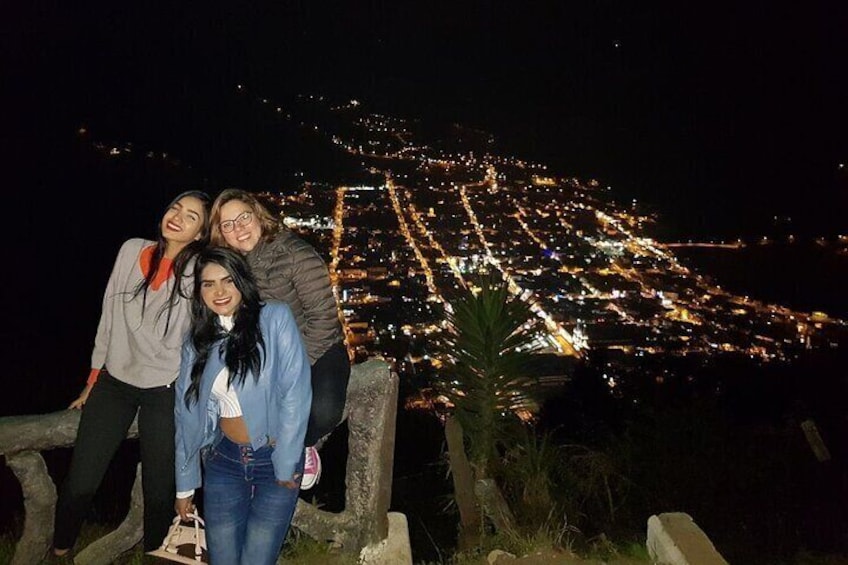 Pailón Del Diablo Tour, Tree House And Night Tour