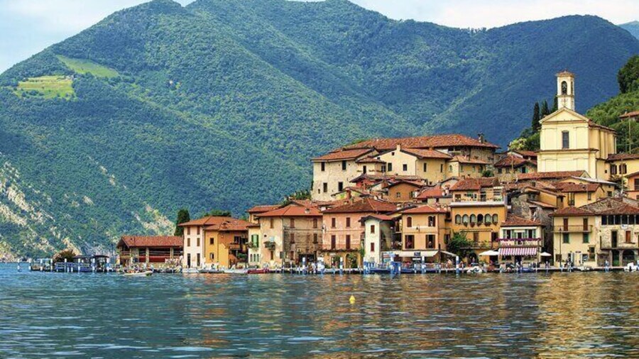 Monte Isola Walking tour with audio and written guide by a local