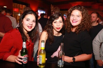 Private Pub Crawl in Hamburg with The Crawl Co