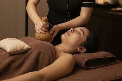 MAYA SPA – Signature Herbal Massage, Traditional Experience