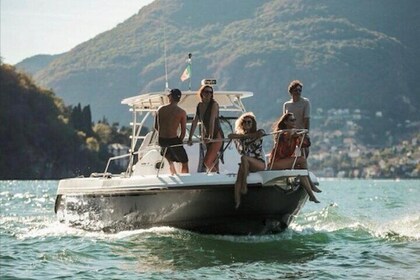4 Hours Shared Boat Tour in Lake Como