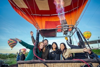 Balloon Ride with Breakfast in Cave from CDMX