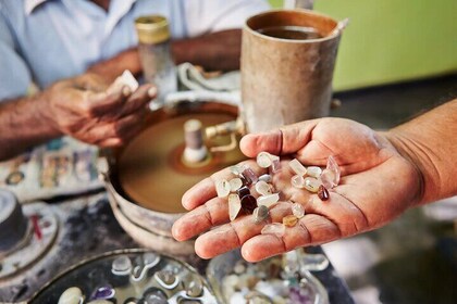 Gem Mining Experience Private Tour from Colombo or Negombo