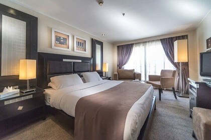 5 Day Nile Cruise Luxor and Aswan Hot Air Balloon with Abu Simbel