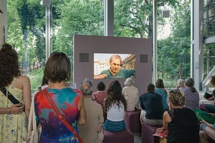 Fondation Cartier Private Guided Tour with Entry Tickets