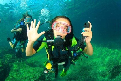 Scuba Diving Experience with SSI-Instructor at Cap Formentor