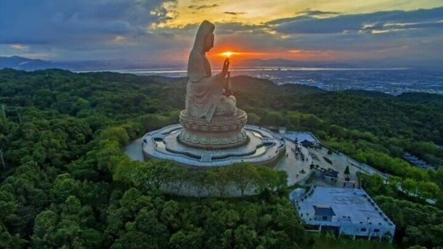 Xiqiao Mountain Kung Fu Show and Eternal Love Spectacle Tour