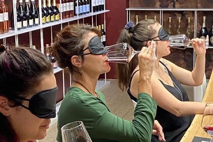 Sensory lesson on wine: a unique blindfolded experience in Siena