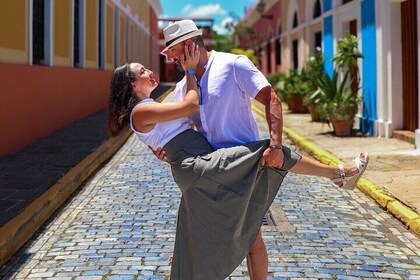 Historic Streets and Professional Photoshoot in Old San Juan