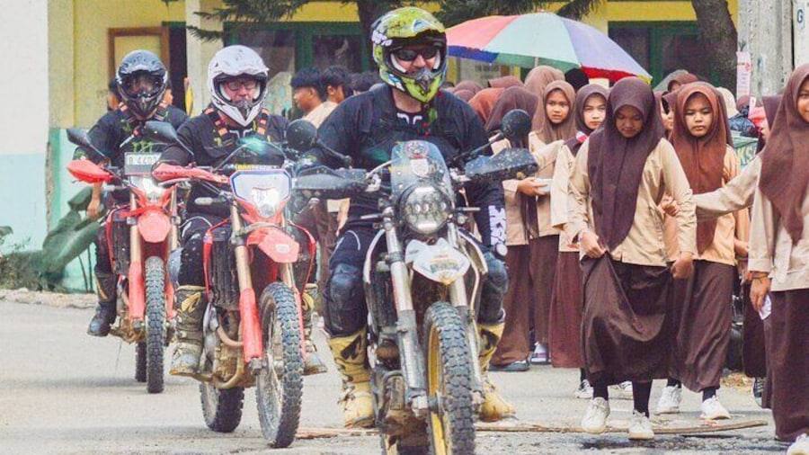 2-Day Motorcycle Adventure Tour in Indonesia's West Java