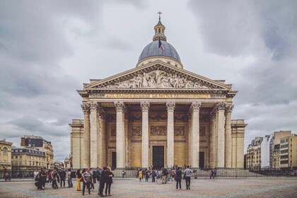 Paris French Revolution Self Guided Walking Tour with an APP
