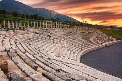 Ancient Messene and Koroni Seaside Day Tour