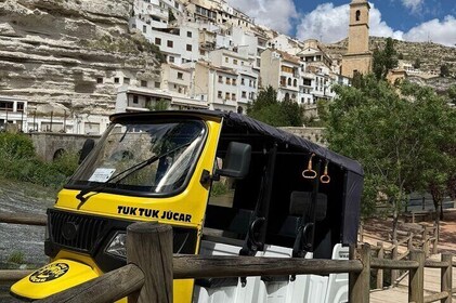 Routes in Tuk Tuk by Alcalá del Júcar